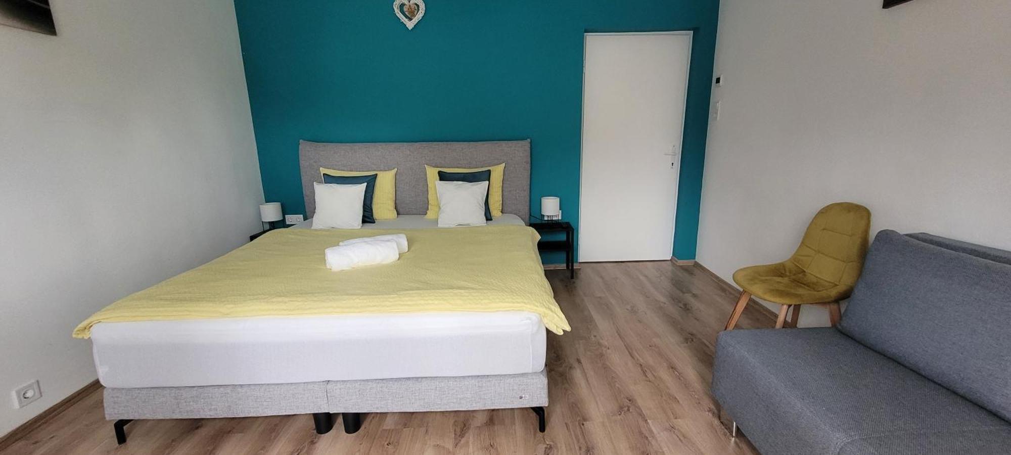 A Bringas Apartman Balatonfured Exterior photo